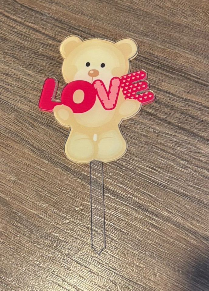 LOVE YAZILI AYICIK PASTA ÜSTÜ ÇUBUK SÜS